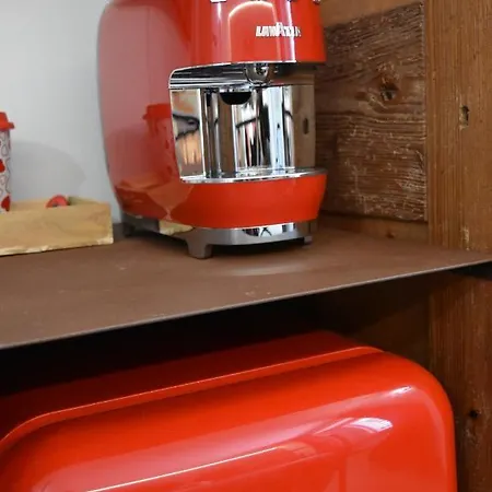 Πανσιόν Maison Ida 4*