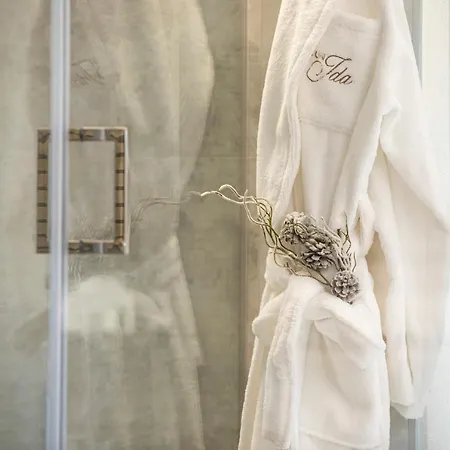 Maison Ida Πανσιόν 4*